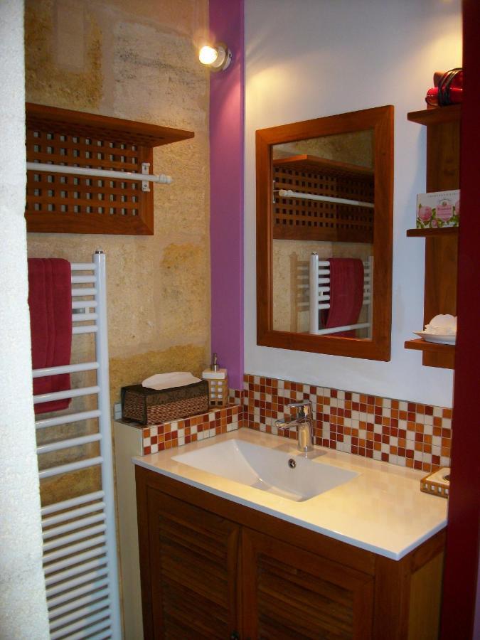 Bed and Breakfast Domaine De Monein Сент-Андре-де-Кюбзак Экстерьер фото